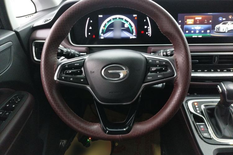 Used GAC Trumpchi M6 2021 PRO 270T Automatic Luxury Edition Steering Wheel