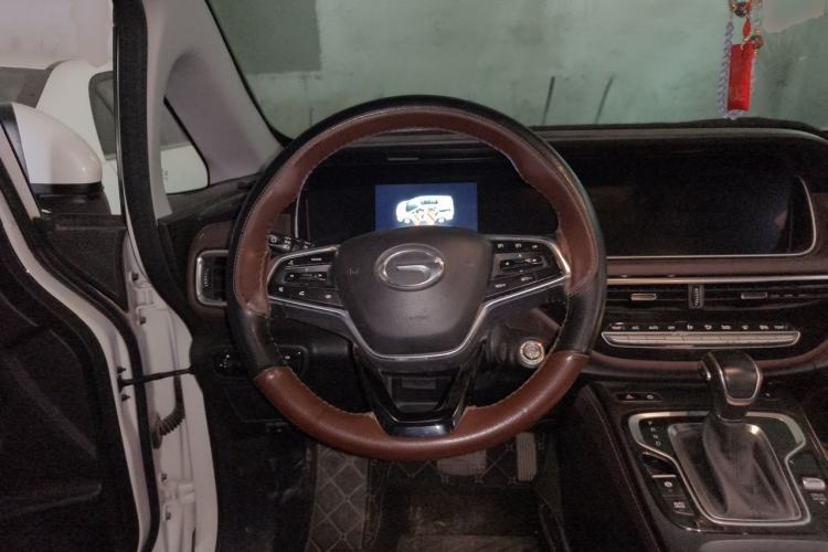 Used GAC Trumpchi M6 2021 PRO 270T Automatic Luxury Edition Steering Wheel
