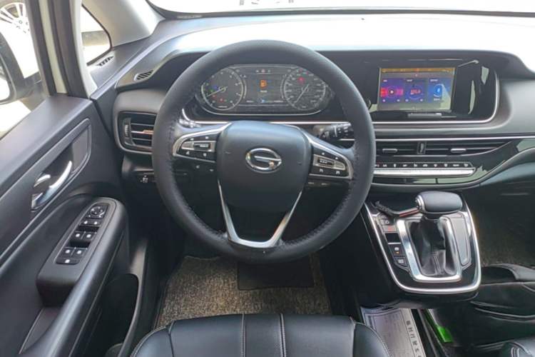 Used GAC Trumpchi M6 2021 270T DCT Luxury Edition (6 Seats) Steering Wheel