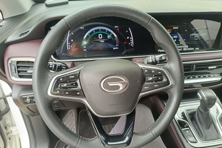 Used GAC Trumpchi M6 2021 PRO 270T Automatic Luxury Edition Steering Wheel