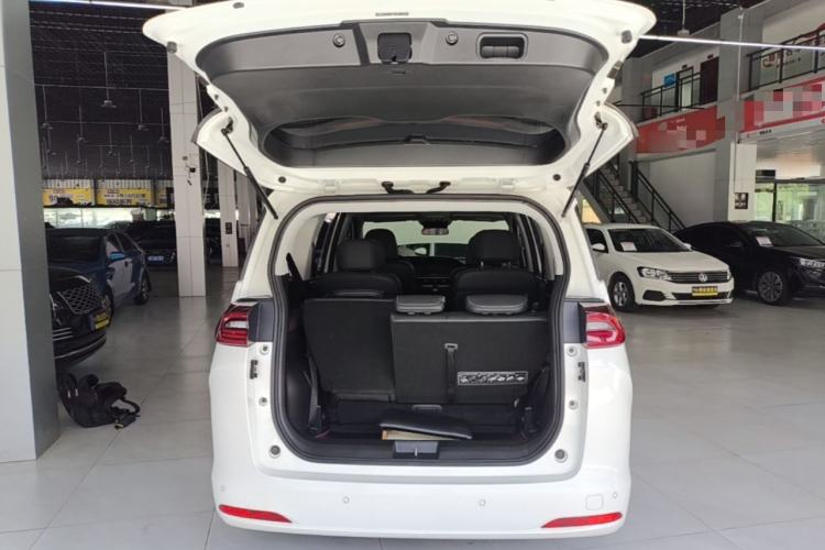 Used GAC Trumpchi M6 2021 PRO 270T Automatic Luxury Edition Trunk