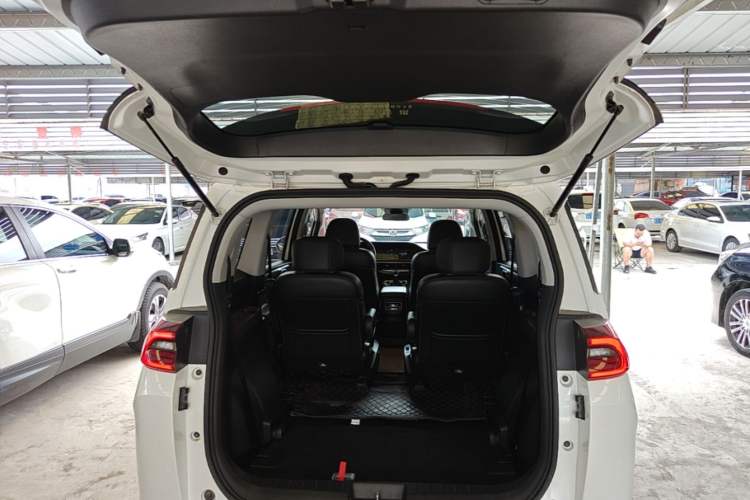 Used GAC Trumpchi M6 2021 PRO 270T DCT Luxury Edition Trunk