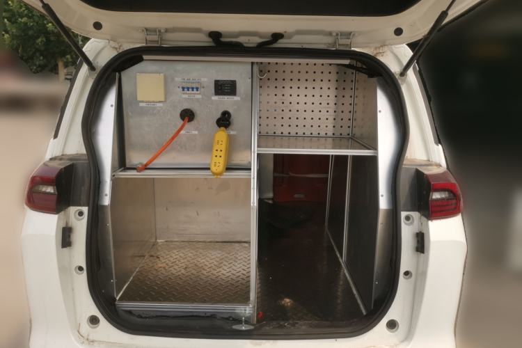 Used GAC Trumpchi M6  Trunk