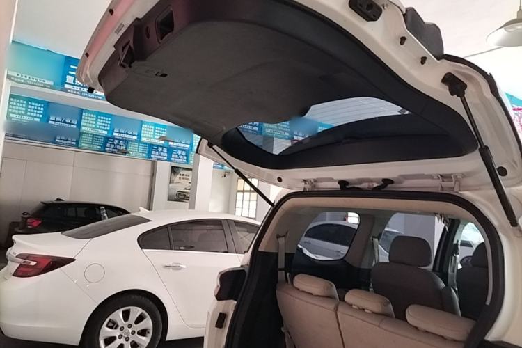 Used GAC Trumpchi M6 2021 270T DCT Elite Edition (7-seater) Trunk