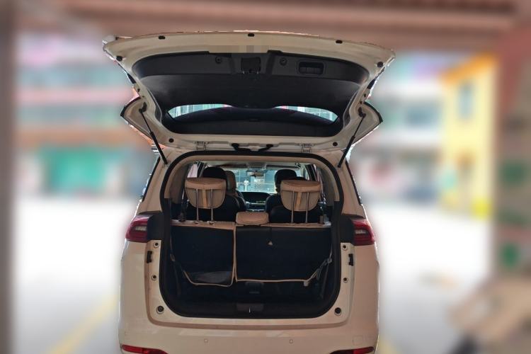 Used GAC Trumpchi M6 2021 270T DCT Elite Edition (7-seater) Trunk