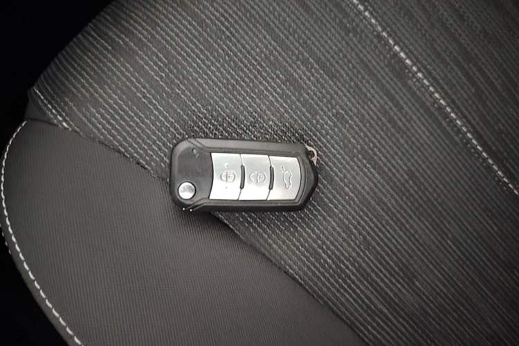 Used GAC Trumpchi M6 2021 270T Manual Elite Edition (7-seater) Vehicle Key