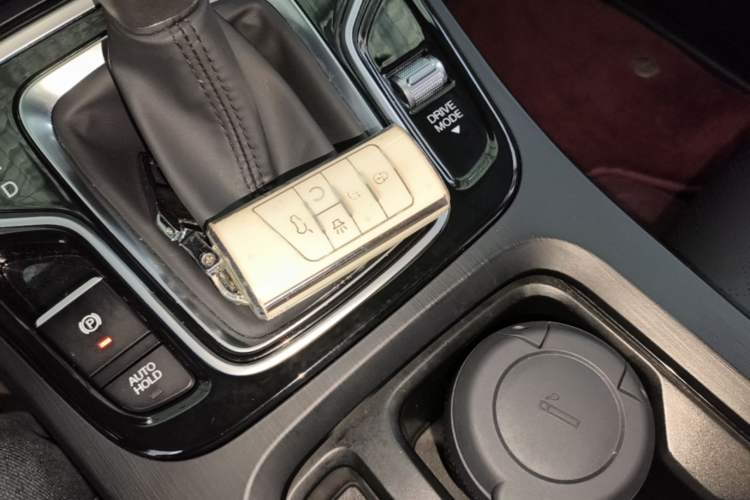 Used GAC Trumpchi M6 2021 PRO 270T Automatic Luxury Edition Vehicle Key
