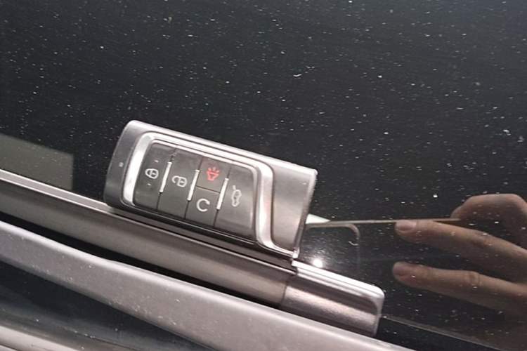 Used GAC Trumpchi M6 2021 PRO 270T DCT Luxury Edition Vehicle Key