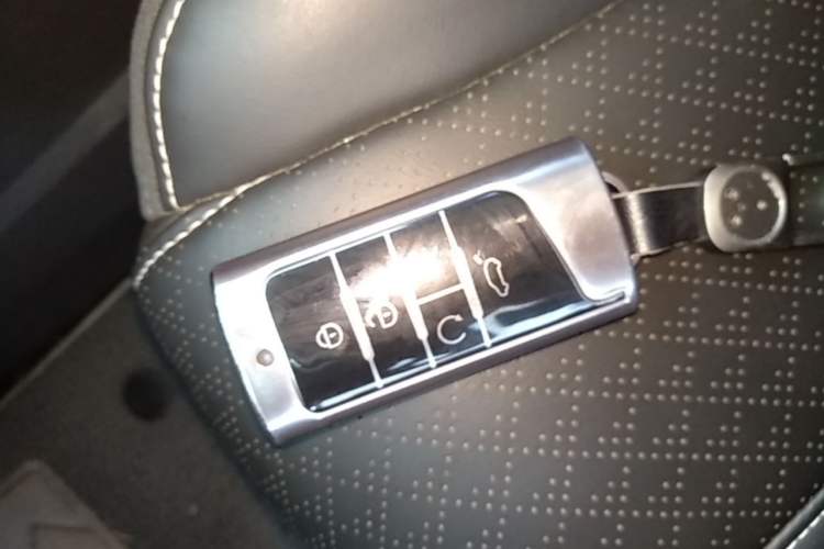 Used GAC Trumpchi M6 2021 PRO 270T DCT Luxury Edition Vehicle Key