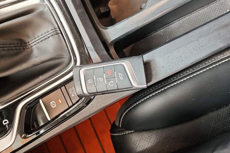 Used GAC Trumpchi M6 2021 PRO 270T DCT Elite Edition Vehicle Key