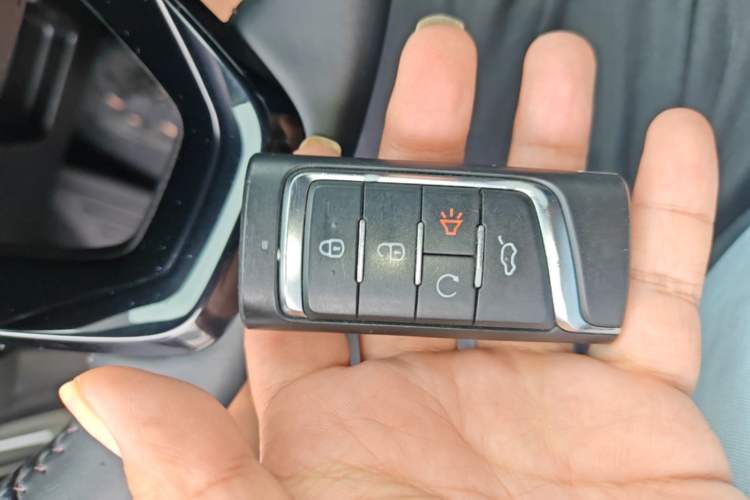 Used GAC Trumpchi M6 2021 PRO 270T DCT Luxury Edition Vehicle Key