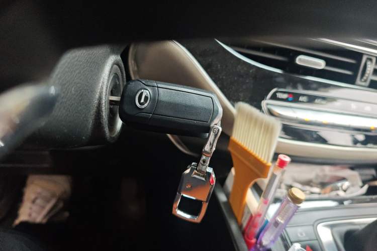 Used GAC Trumpchi M6 2021 270T DCT Elite Edition (7-seater) Vehicle Key