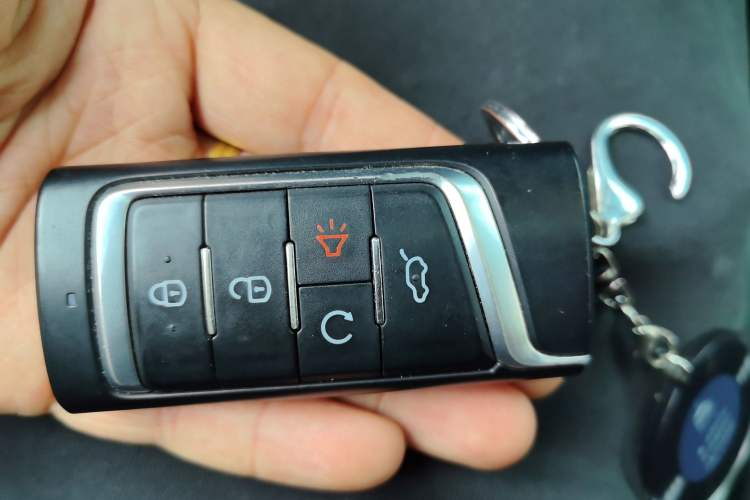 Used GAC Trumpchi M6 2021 PRO 270T Automatic Luxury Edition Vehicle Key
