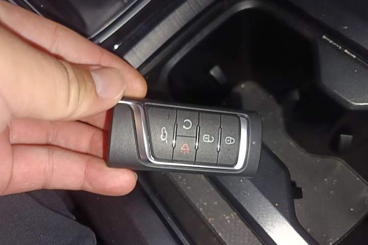 Used GAC Trumpchi M6 2021 PRO 270T DCT Luxury Edition Vehicle Key