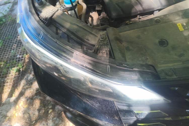 Used GAC Trumpchi M6  Right Front Headlight