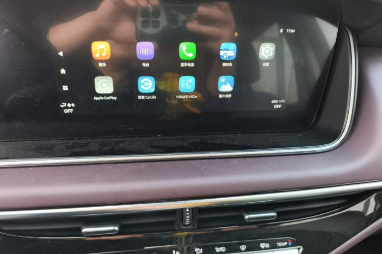Used GAC Trumpchi M6 2023 PRO 270T DCT Luxury Edition Audio And AC Panel