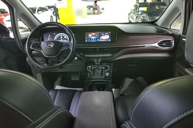 Used GAC Trumpchi M6 2023 PRO 270T DCT Luxury Edition Center Console