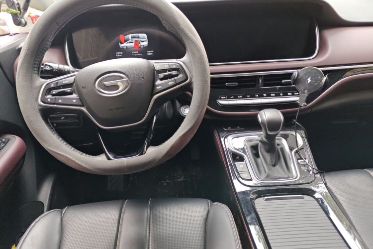 Used GAC Trumpchi M6 2023 PRO 270T DCT Luxury Edition Center Console