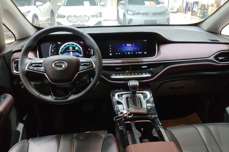 Used GAC Trumpchi M6 2023 PRO 270T DCT Luxury Edition Center Console