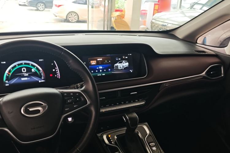 Used GAC Trumpchi M6 2023 PRO 270T DCT Luxury Edition Center Console