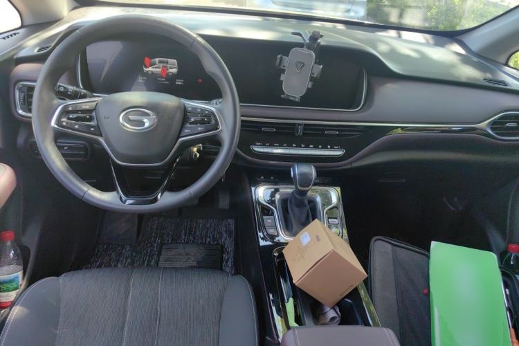 Used GAC Trumpchi M6 2023 PRO 270T DCT Elite Edition Center Console