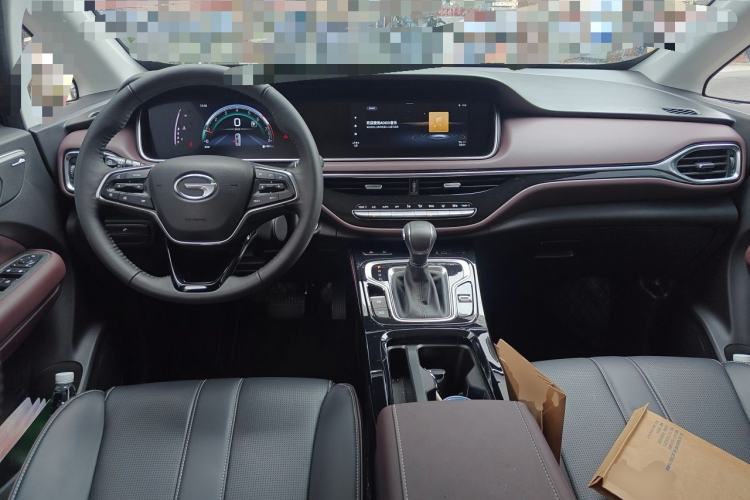 Used GAC Trumpchi M6 2023 PRO 270T DCT Luxury Edition Center Console