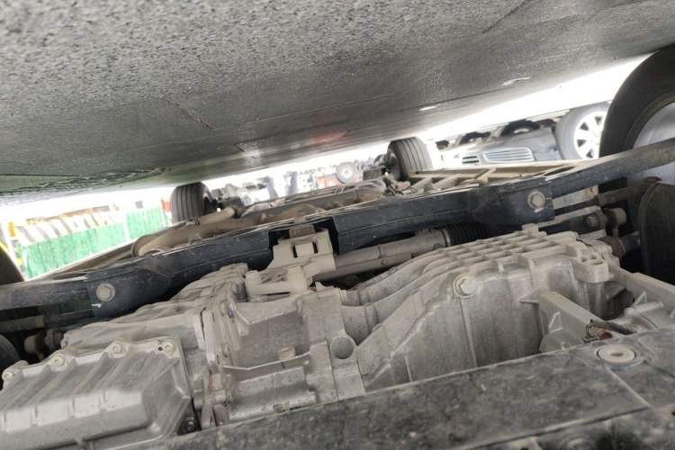 Used GAC Trumpchi M6 2023 PRO 270T DCT Luxury Edition Chassis Front