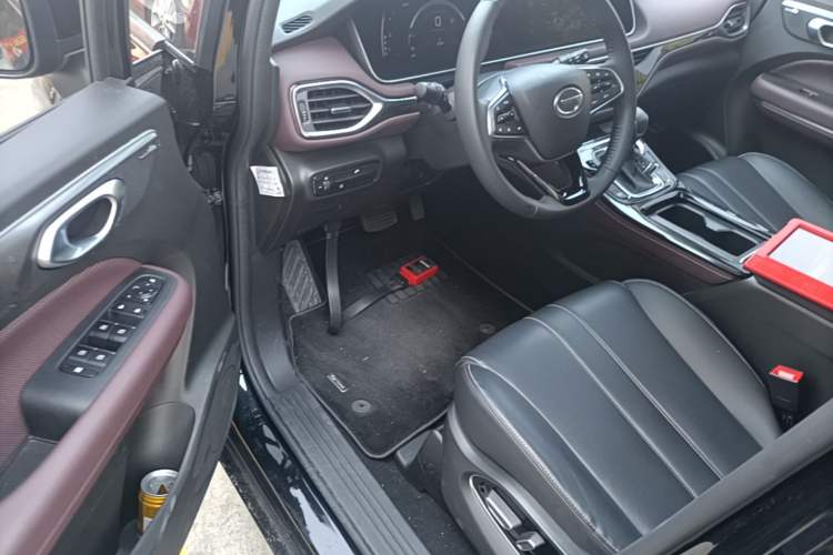 Used GAC Trumpchi M6 2023 PRO 270T DCT Luxury Edition Driver Seat