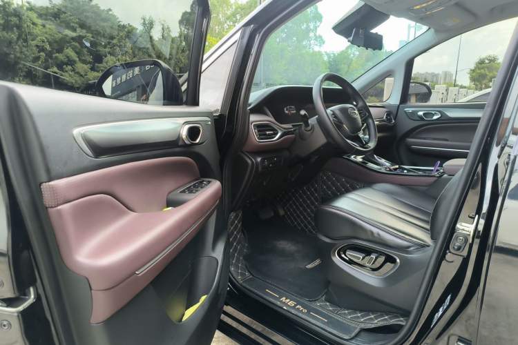 Used GAC Trumpchi M6 2023 PRO 270T DCT Luxury Edition Driver Seat