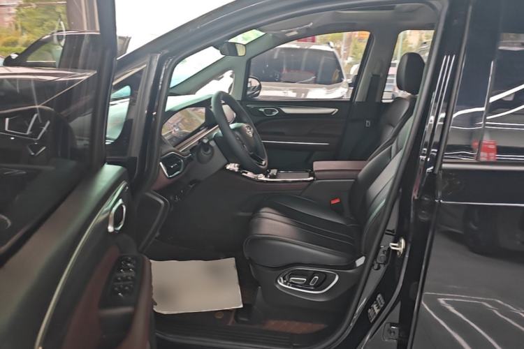 Used GAC Trumpchi M6 2023 PRO 270T DCT Luxury Edition Driver Seat