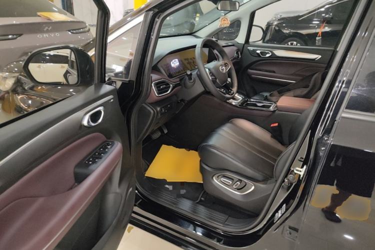 Used GAC Trumpchi M6 2023 PRO 270T DCT Luxury Edition Driver Seat
