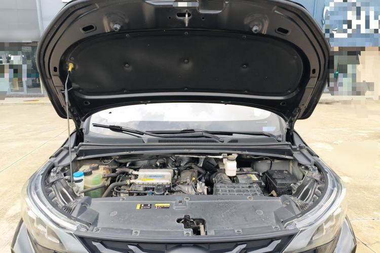 Used GAC Trumpchi M6 2023 PRO 270T DCT Luxury Edition Engine Bay