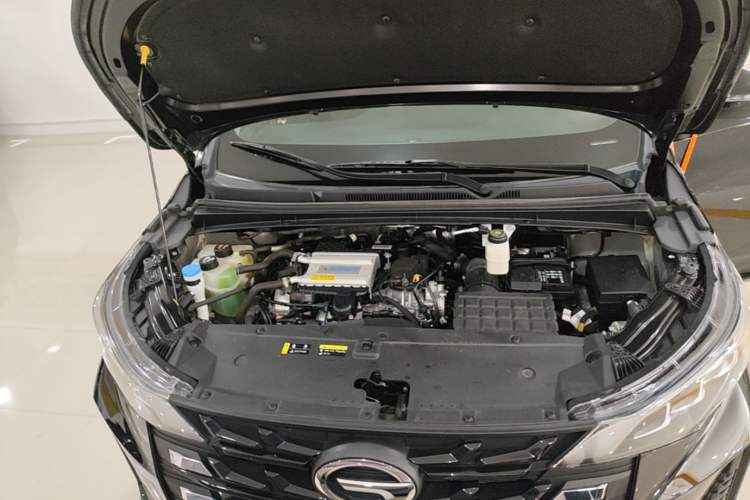 Used GAC Trumpchi M6 2023 PRO 270T DCT Luxury Edition Engine Bay