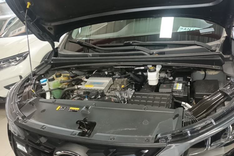 Used GAC Trumpchi M6 2023 PRO 270T DCT Luxury Edition Engine Bay