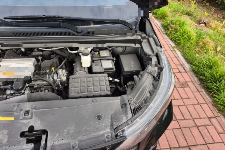 Used GAC Trumpchi M6 2023 PRO 270T DCT Luxury Edition Engine Bay Left