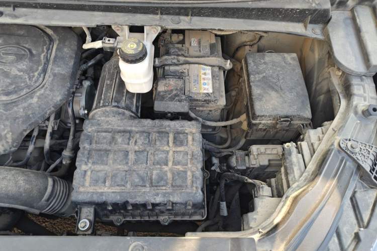 Used GAC Trumpchi M6 2023 PRO 270T DCT Luxury Edition Engine Bay Left