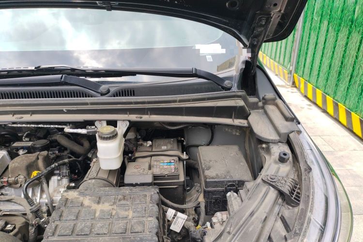 Used GAC Trumpchi M6 2023 PRO 270T DCT Luxury Edition Engine Bay Left