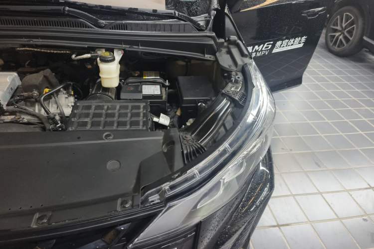 Used GAC Trumpchi M6 2023 PRO 270T DCT Luxury Edition Engine Bay Left