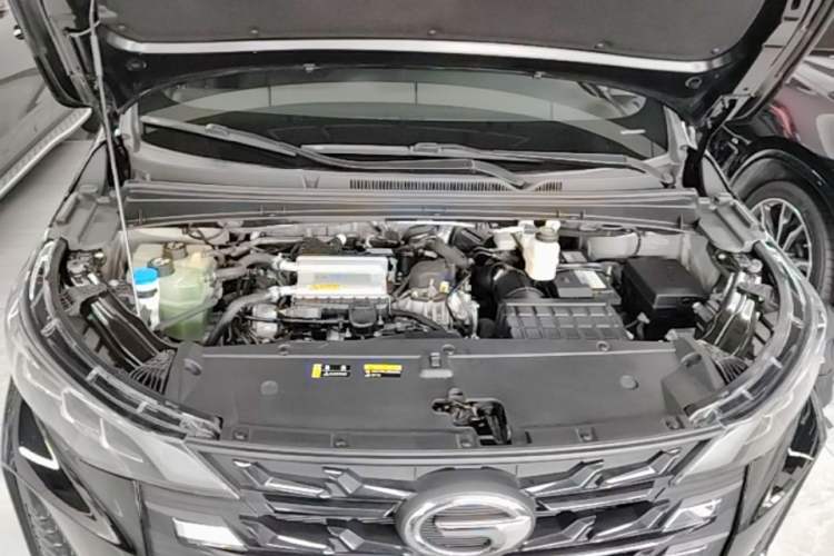 Used GAC Trumpchi M6 2023 PRO 270T DCT Luxury Edition Engine Bay