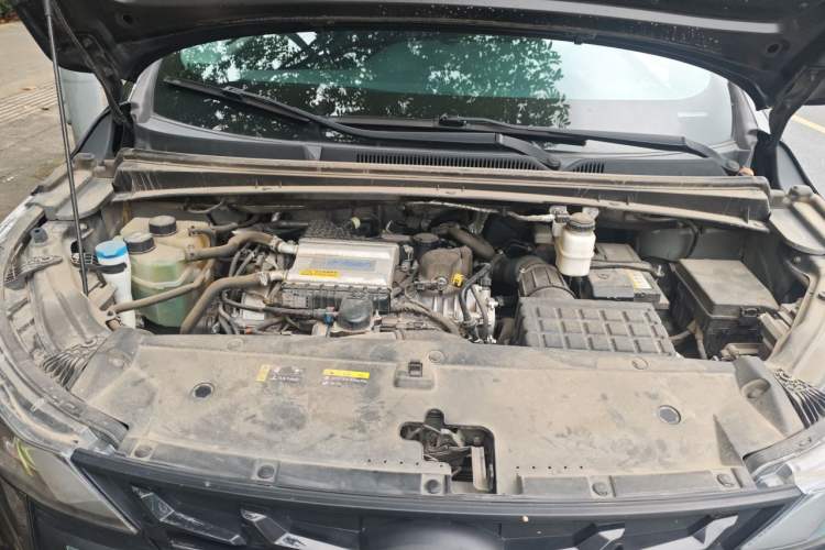 Used GAC Trumpchi M6 2023 PRO 270T DCT Luxury Edition Engine Bay
