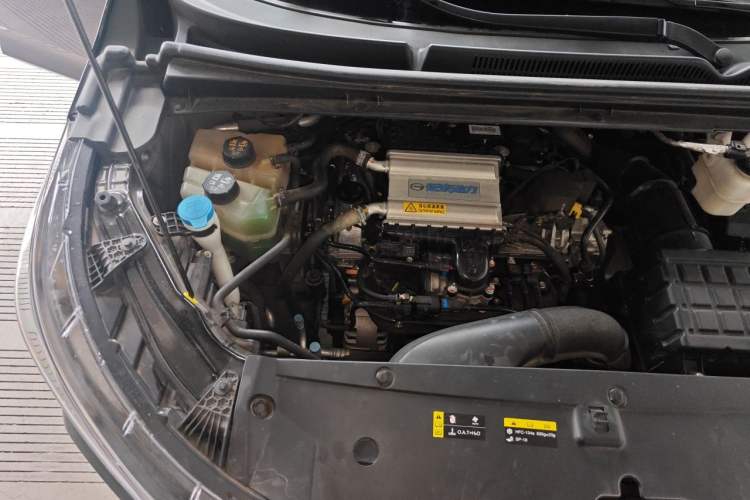 Used GAC Trumpchi M6 2023 PRO 270T DCT Prestige Edition Engine Bay Right