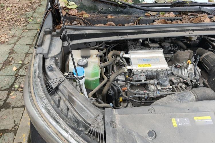 Used GAC Trumpchi M6 2023 PRO 270T DCT Luxury Edition Engine Bay Right