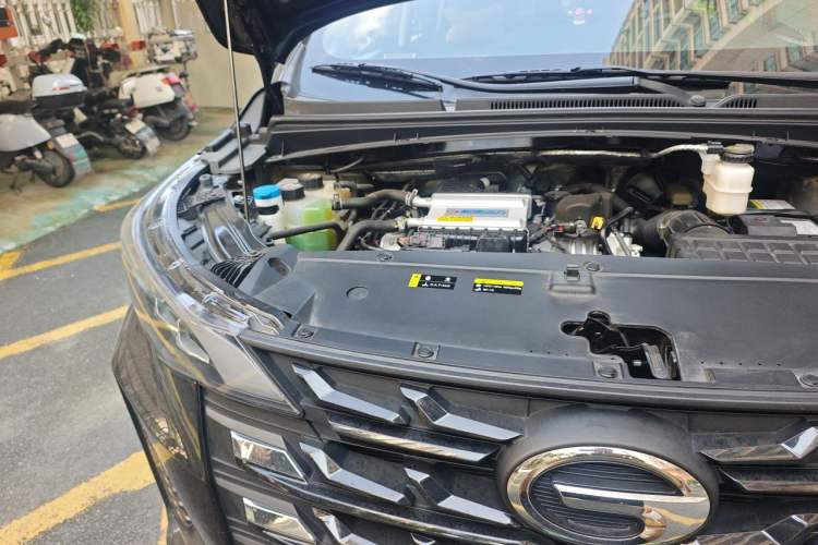 Used GAC Trumpchi M6 2023 PRO 270T DCT Luxury Edition Engine Bay Right