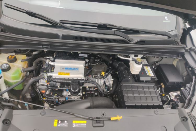 Used GAC Trumpchi M6 2023 PRO 270T DCT Luxury Edition Engine Bay