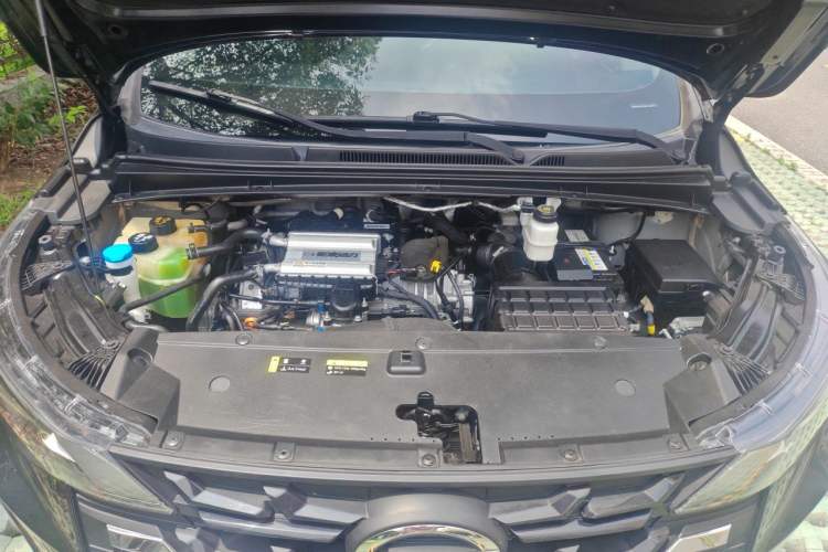 Used GAC Trumpchi M6 2023 PRO 270T DCT Luxury Edition Engine Bay