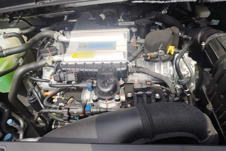 Used GAC Trumpchi M6 2023 PRO 270T DCT Luxury Edition Engine Bay