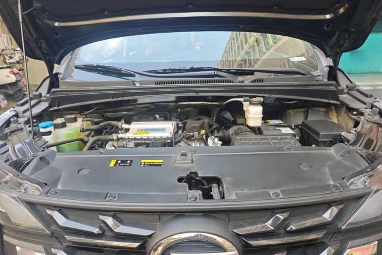 Used GAC Trumpchi M6 2023 PRO 270T DCT Luxury Edition Engine Bay