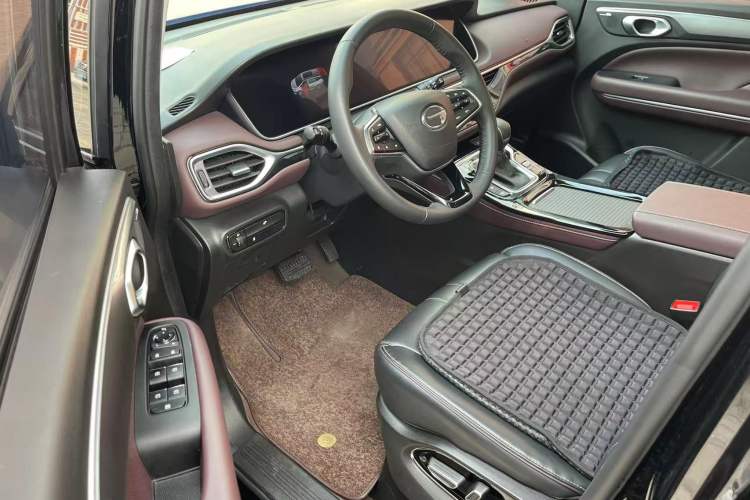 Used GAC Trumpchi M6 2023 PRO 270T DCT Luxury Edition Exterior 2