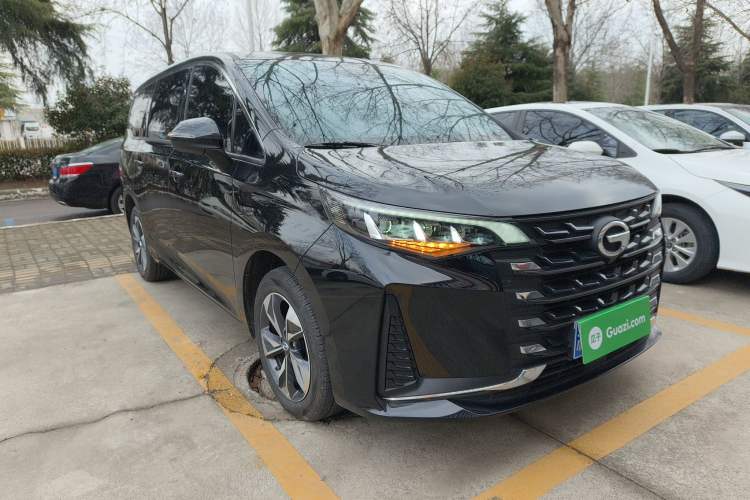 Used GAC Trumpchi M6 2023 PRO 270T DCT Luxury Edition Front Right 45 Deg