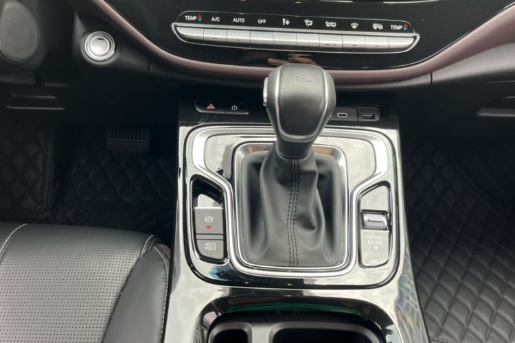 Used GAC Trumpchi M6 2023 PRO 270T DCT Luxury Edition Gear Lever